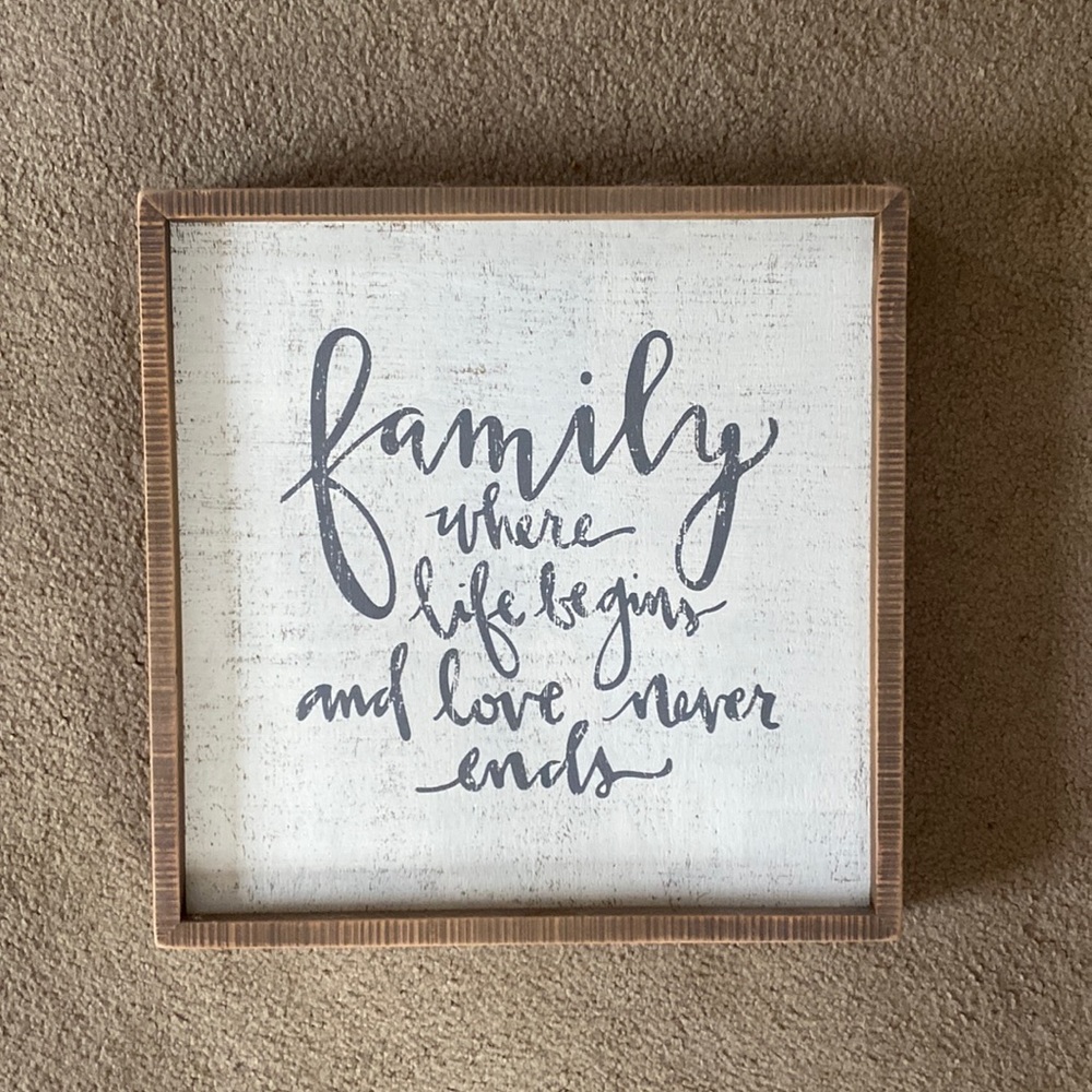 Primitives By Kathy Family Sign